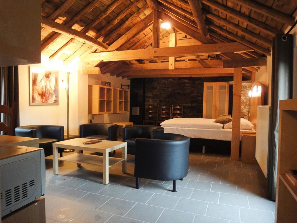 Parkhotel Villa Des Effats Вьельсальм Номер фото
